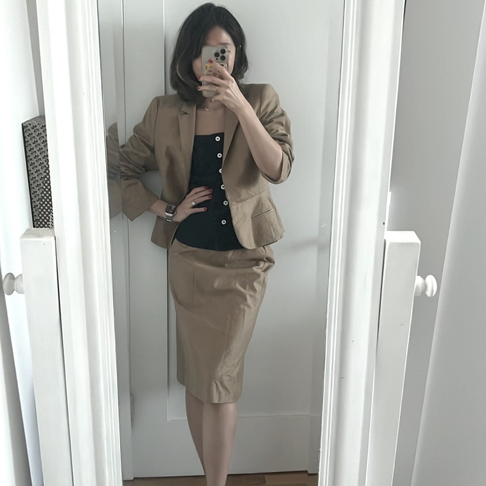 Vintage LOUIS FERAUD Virgin Wool Striped Beige Blazer Skirt Set